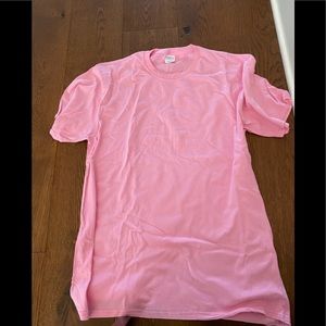 3 pink brand new tshirts Large